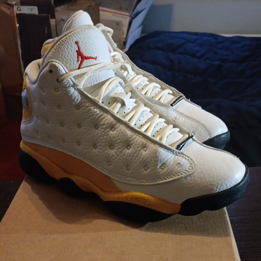 Jordan 13 Retro "Del Sol" (2022) Mens 7 Womens 8.5 EUC - Picture 3 of 9